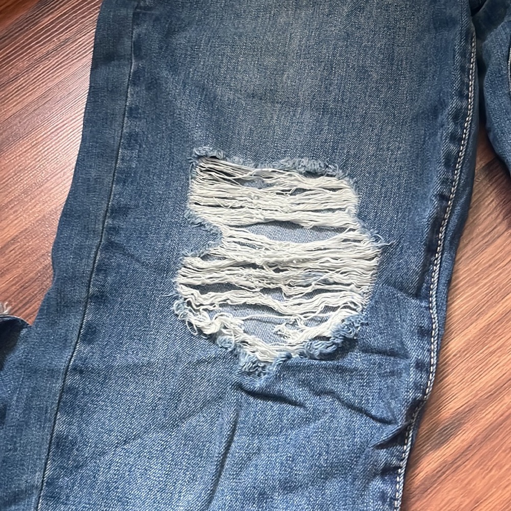 Juniors SO Mom Jeans - Picture 2 of 9